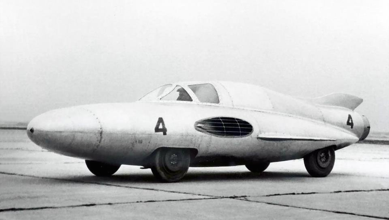 Illustration for article titled These Soviet Concept Vehicles Are Clearly From An Alternate Universe